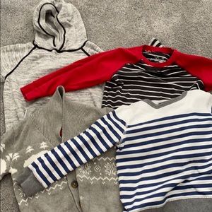 LOT of 4 sweater for boys Size 4T